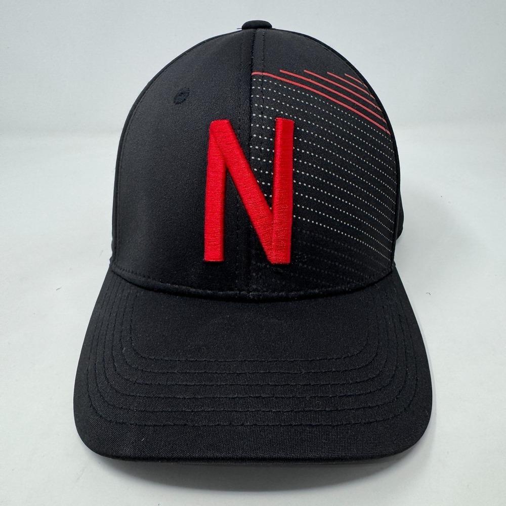 NCAA Nebraska Cornhuskers Huskers Hat Cap Memory Hit Adult Size Medium Black